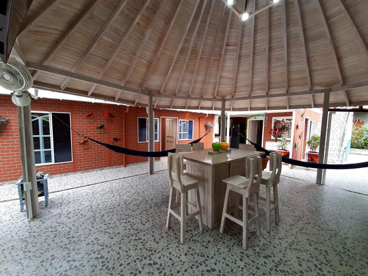 Hostal Bralgijon Капургана Экстерьер фото